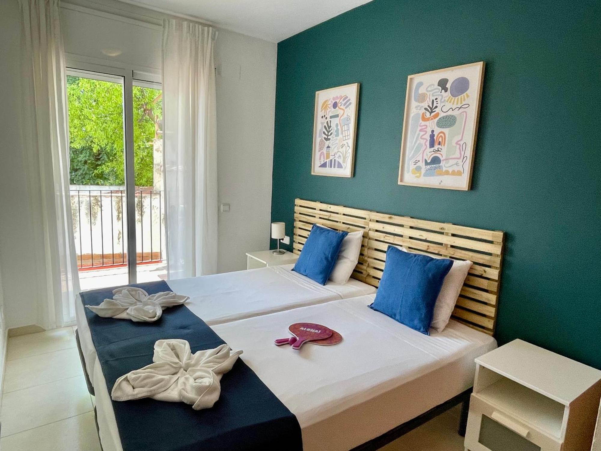 Sant Pau Beach Home With Terrace Sitges Exterior photo